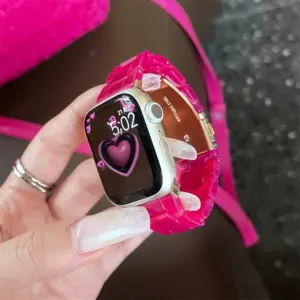 Cute Retro Rose Red Case For Apple Watch Strap Ultra 49mm 45mm 44 41 40 38 Correa Hard PC Strap For iwatch Series 8 7 SE 6 5 4 3
